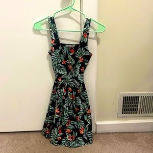 Tropical dress from Barcelona with cutout